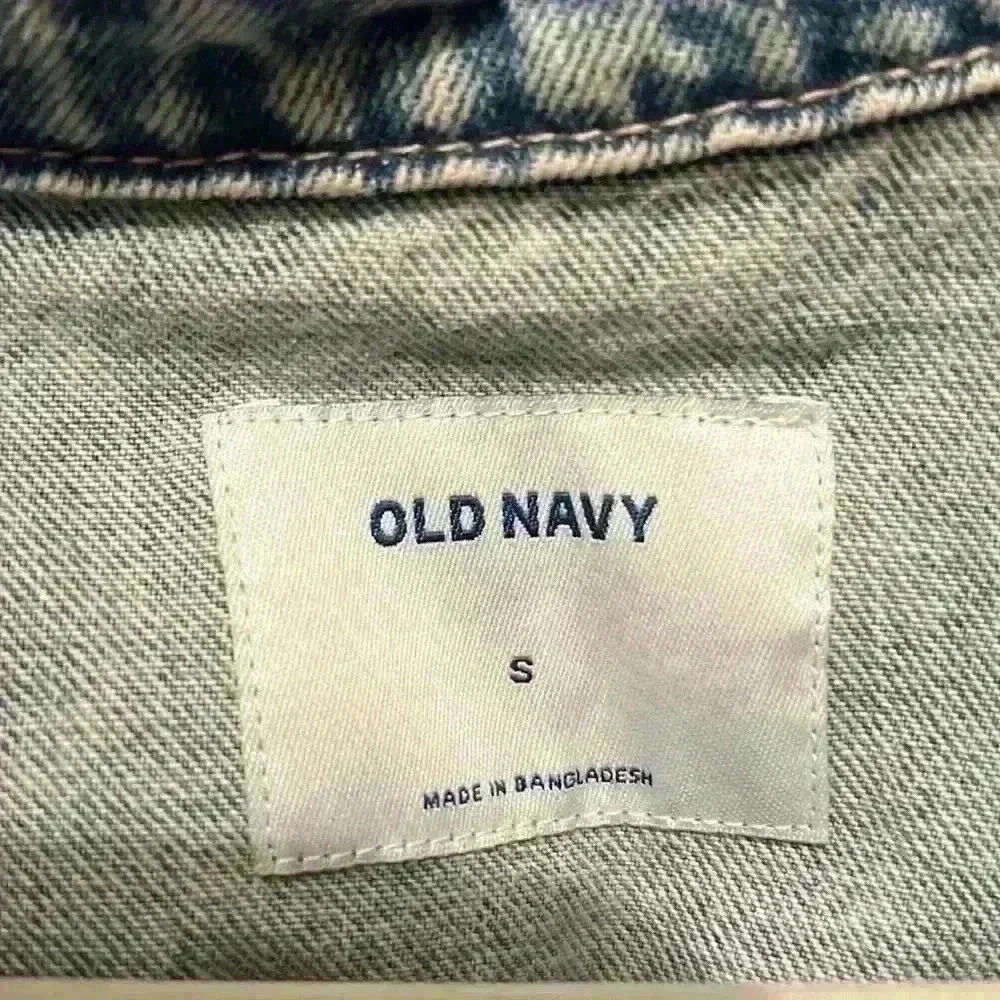 Women’s Old Navy Jean Jacket S - Picture 3 of 3